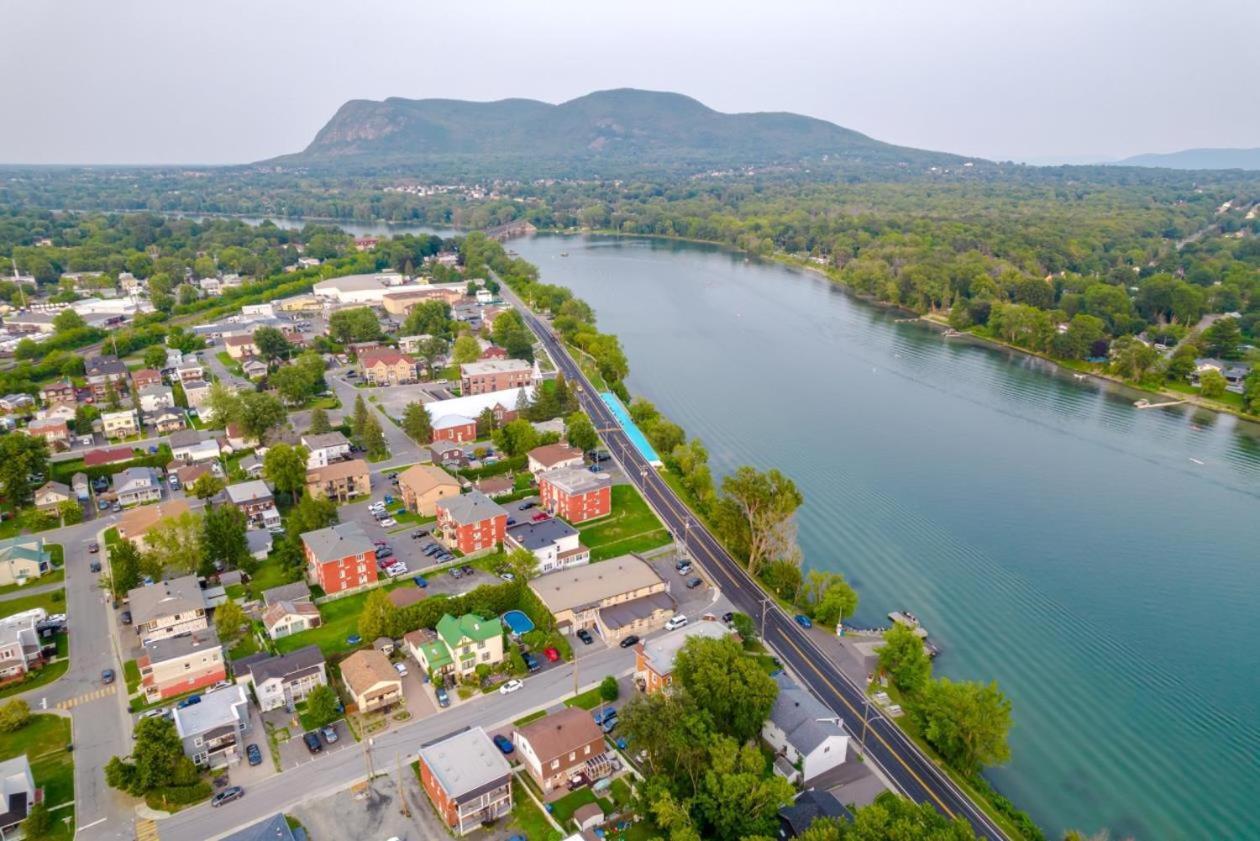 Nice River & Mountain View+4 Beds+Free Parking McMasterville エクステリア 写真